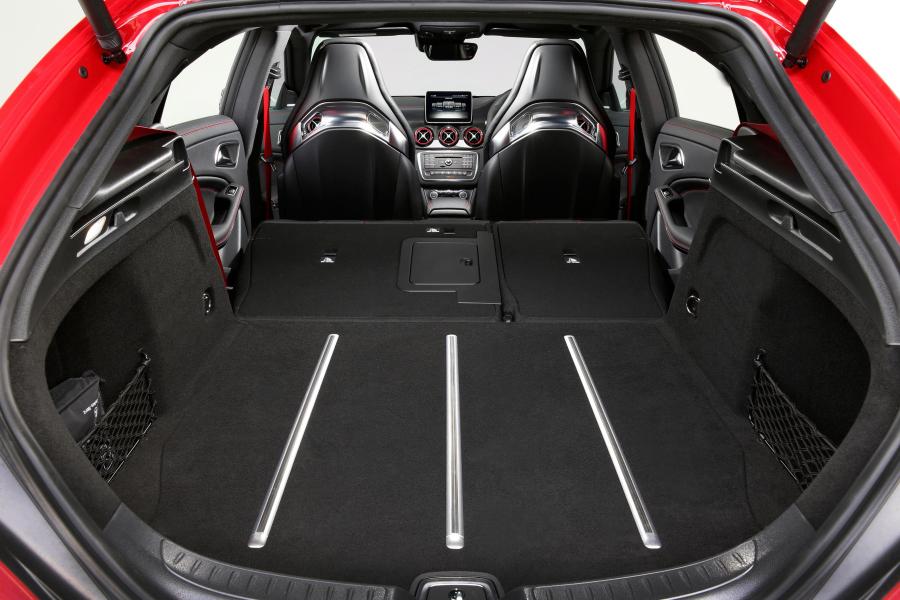  Mercedes-AMG CLA45 Shooting Brake 2015 года  (AU) (фото 26 из 28)
